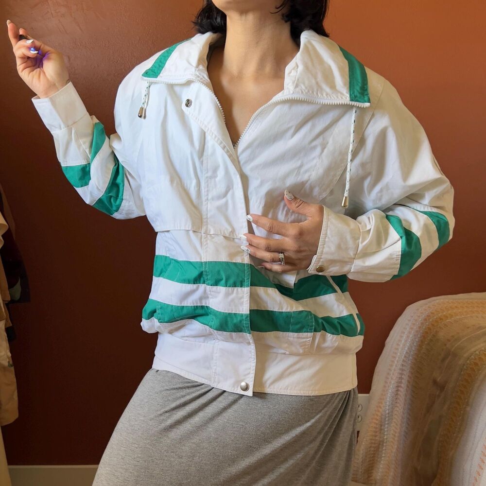 90s London fog jacket, windbreaker‎ white green, size small